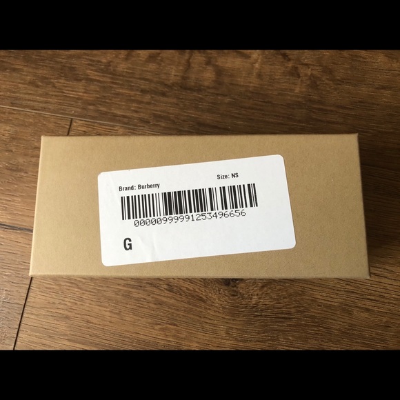 BURBERRY-AUTHENTIC NWT Tortoise Shell Sunglasses - Picture 6 of 16